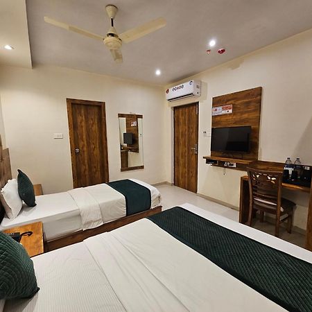 Hotel Bkc Garden - Near Us Embassy Bkc Bombay Extérieur photo