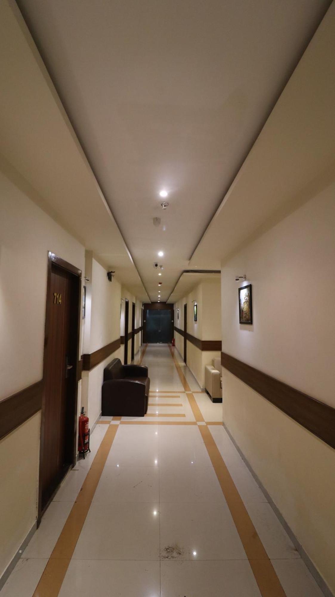 Hotel Bkc Garden - Near Us Embassy Bkc Bombay Extérieur photo