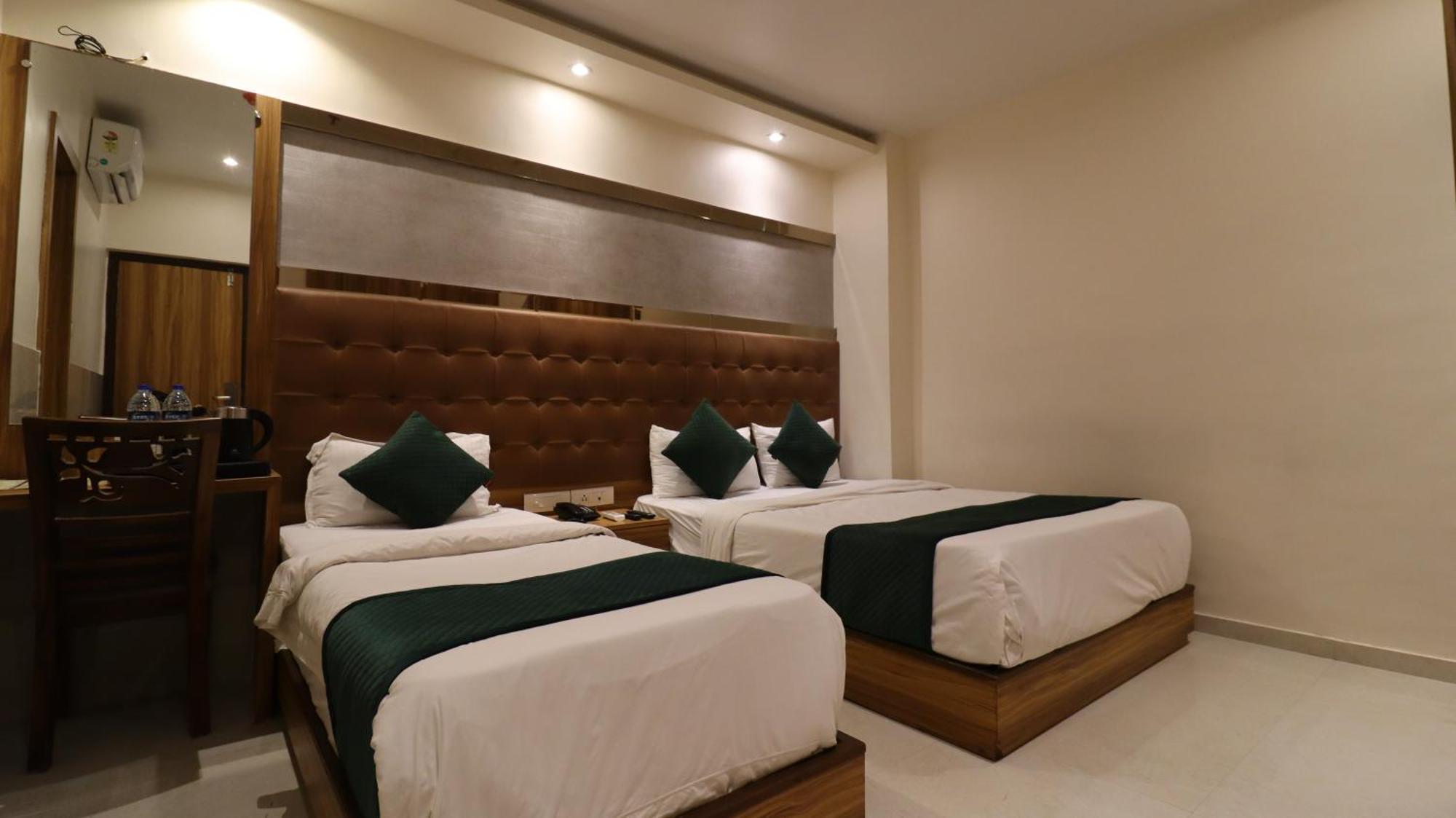 Hotel Bkc Garden - Near Us Embassy Bkc Bombay Extérieur photo