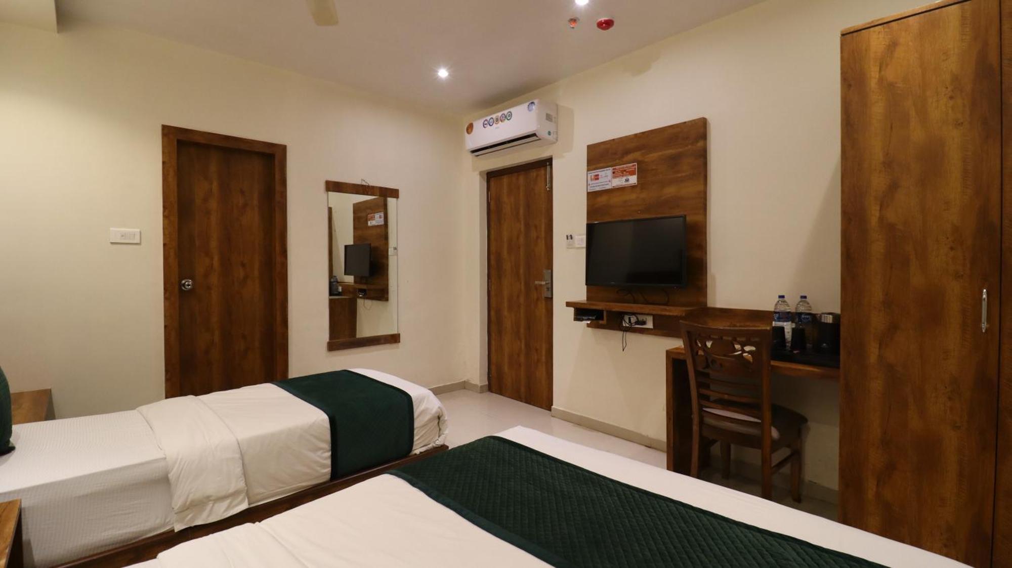 Hotel Bkc Garden - Near Us Embassy Bkc Bombay Extérieur photo