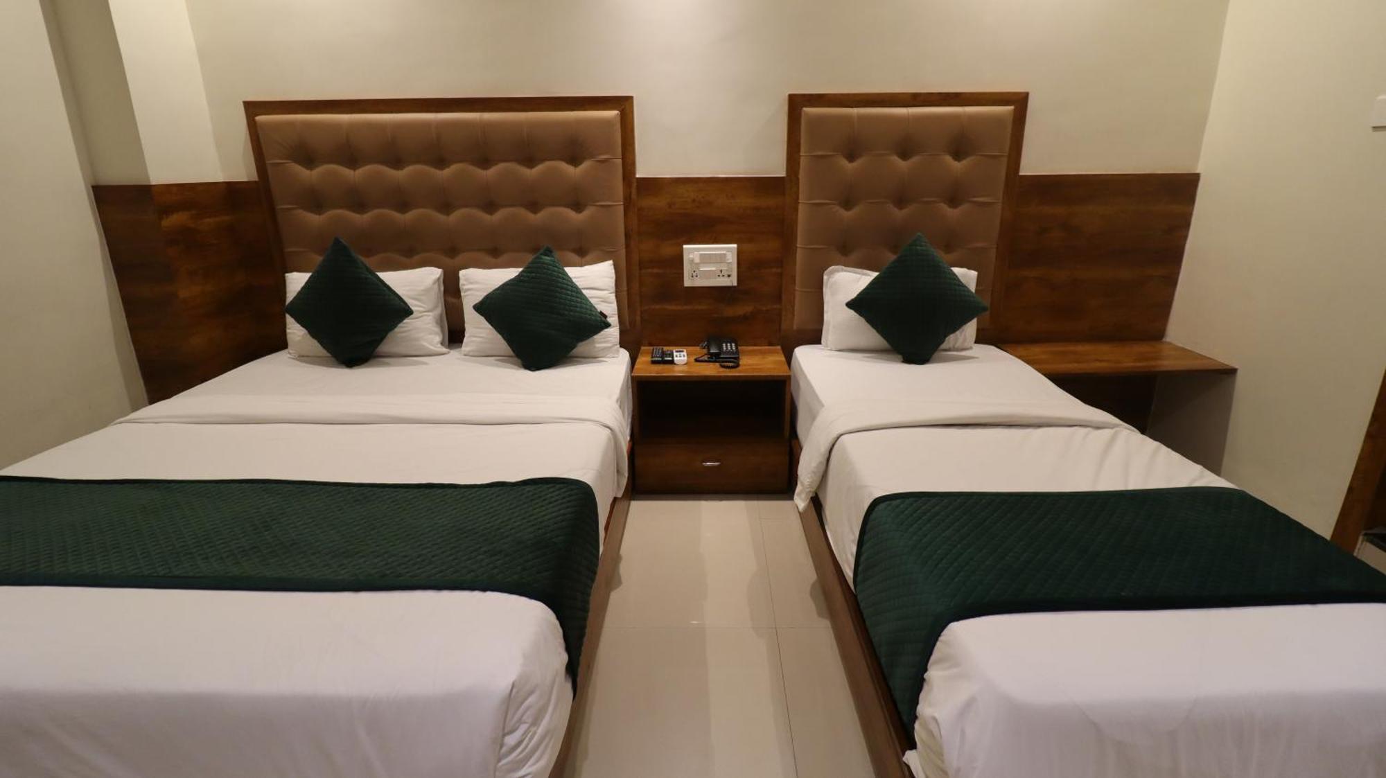 Hotel Bkc Garden - Near Us Embassy Bkc Bombay Extérieur photo